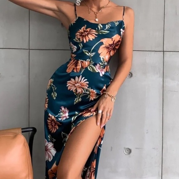 Boho floral print side slit cami dress - Picture 2 of 5